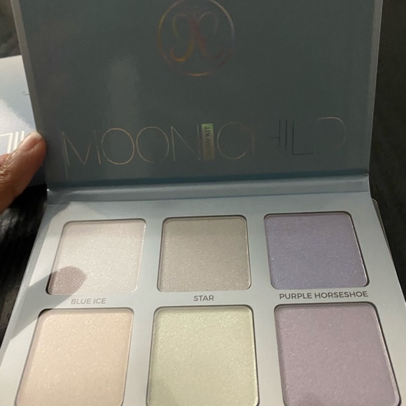 Anastasia Beverly moonchild glow kit - Picture 2 of 2